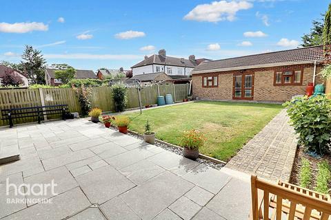 483 Aldborough Road North, Ilford, IG2 7SY