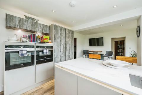 5 bedroom detached house for sale, Fuller Street, Nottingham NG11