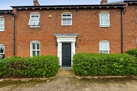 4 bedroom terraced house for sale, Conqueror Drive, Gillingham, Kent, ME7