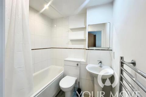2 bedroom flat to rent, Black Eagle Drive, Gravesend DA11