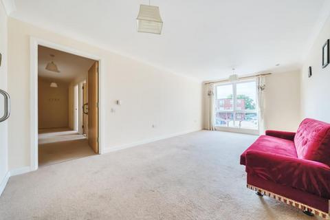 2 bedroom retirement property for sale, Banbury,  Oxfordshire,  OX16