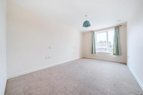 2 bedroom retirement property for sale, Banbury,  Oxfordshire,  OX16