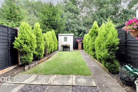 2 bedroom terraced house for sale, Martinsbridge, Peterborough