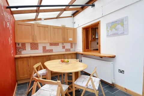 2 bedroom end of terrace house for sale, Penryn TR10