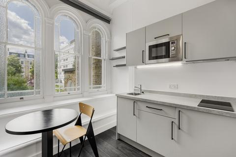 Studio to rent, Clanricarde Gardens, London W2