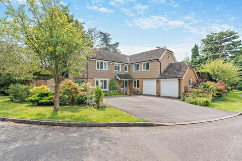 5 bedroom detached house for sale, Redwood Drive, Sunningdale, Berkshire