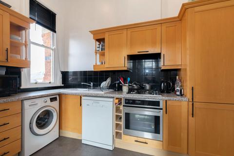 2 bedroom flat for sale, Shaftesbury Hall, St. Georges Place, Cheltenham, GL50