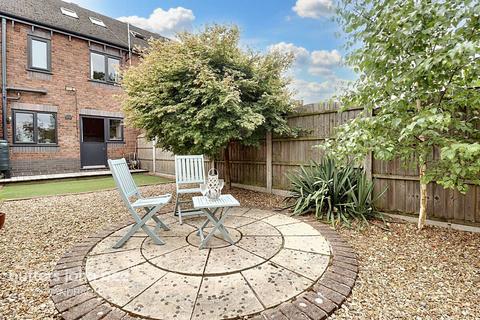 3 bedroom terraced house for sale, Heath Road, Sandbach