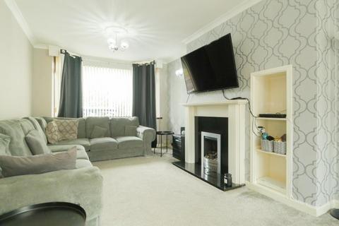 3 bedroom semi-detached house for sale, Stanningley Road, Armley, LS12