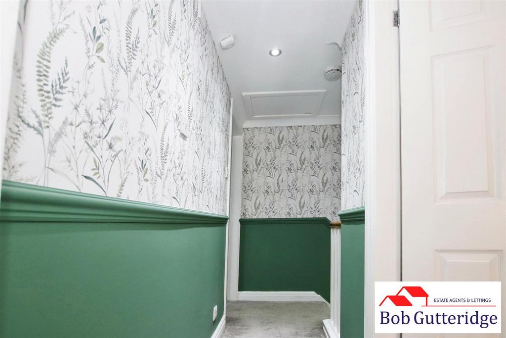 First floor galleried landing