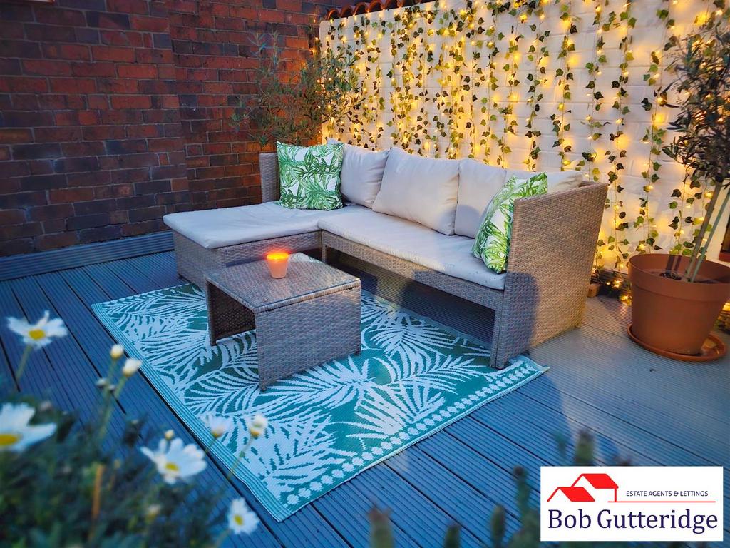 Enclosed rear garden