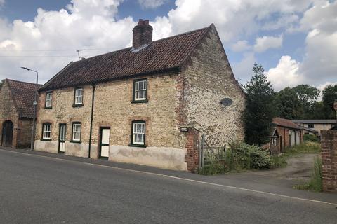 2 bedroom semi-detached house to rent, Church Street, Scawby DN20