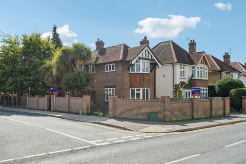 4 bedroom detached house to rent, Orchard Drive, Cowley, Middlesex