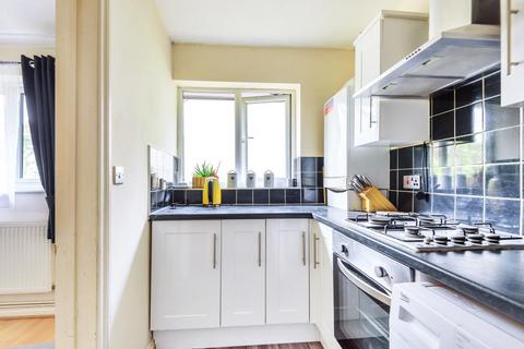 1 bedroom flat for sale, Slough,  Berkshire,  SL1