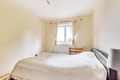 1 bedroom flat for sale, Slough,  Berkshire,  SL1