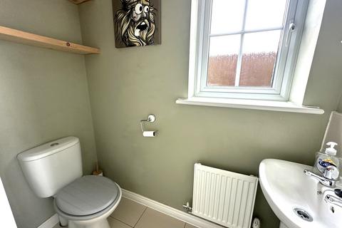 2 bedroom end of terrace house to rent, Spearmint Way, Red Lodge, Bury St. Edmunds, Suffolk