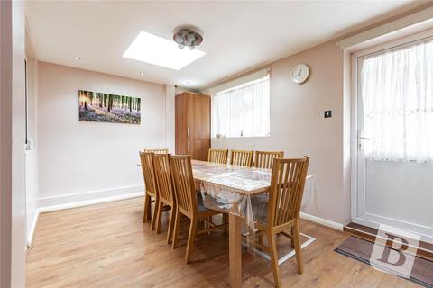 28 Avis Square, London, E1 0QD