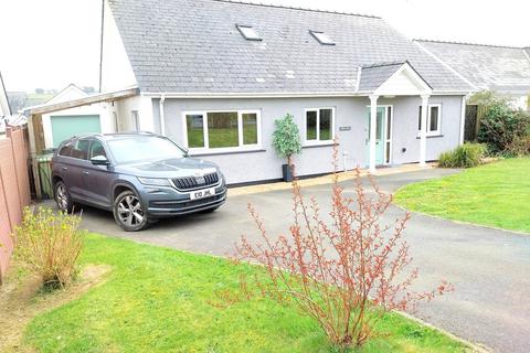 4 bedroom detached bungalow for sale, Cribyn, Lampeter, SA48