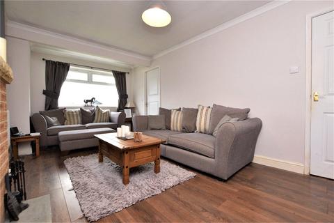 2 bedroom bungalow for sale, The Crescent, Netherton, Wakefield, West Yorkshire