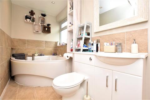 7 The Crescent, Netherton, Wakefield, WF4 4ND