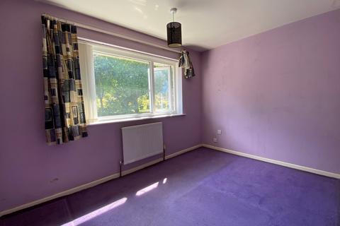 12 Camellia Mount, Bradford, BD7 2TQ