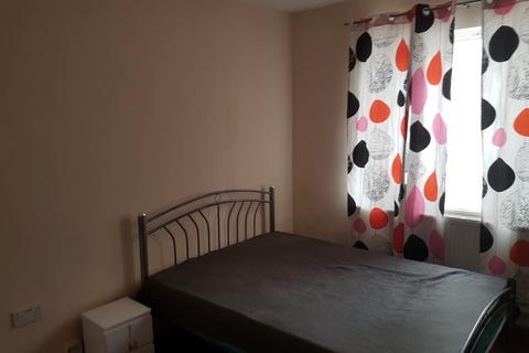 1 bedroom in a house share to rent, BEAUTIFUL DOUBLE ROOM | SINGLE person  | AVAILABLE  NOW, London E17