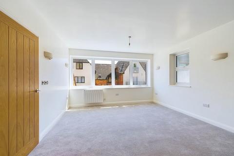 1 bedroom apartment for sale, Market Square, Princes Risborough HP27