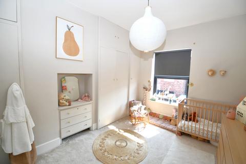 49 Duffield Road, Salford, M6 7RE