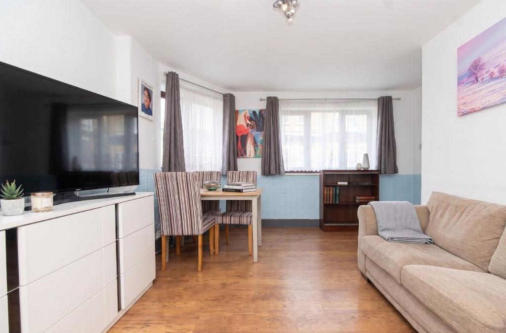 Apartment in London - View 2