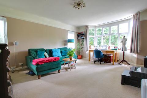 2 bedroom flat for sale, Bassett, Southampton