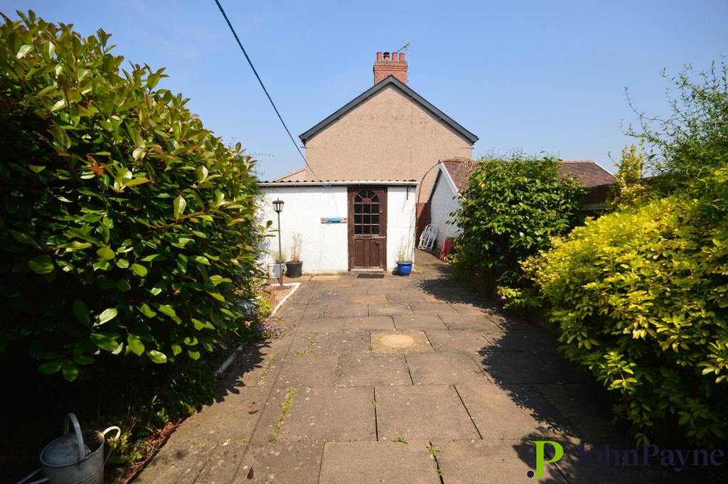 Garden/Garage