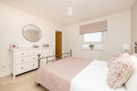 42 Burnbrae Road, Bonnyrigg, EH19 3FS
