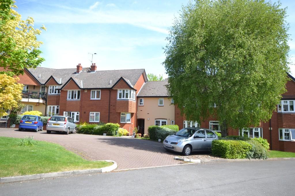 Edward Nicholl Court, Waterloo Road, Penylan, Cardiff, CF23 9BW. 2 bed