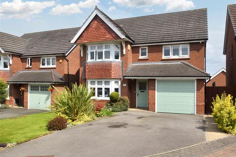 4 bedroom detached house for sale, Kensington Fold, Tingley, Wakefield, West Yorkshire