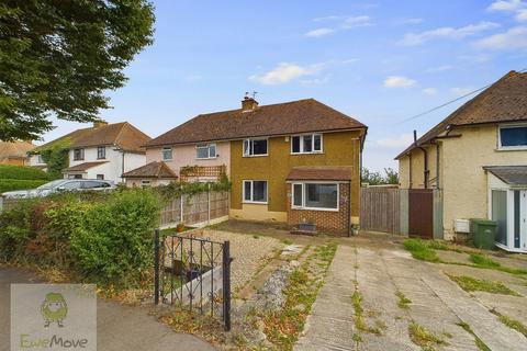 4 bedroom semi-detached house for sale, Windmill Cottages, Allhallows Road, Lower Stoke, Rochester ME3 9SP