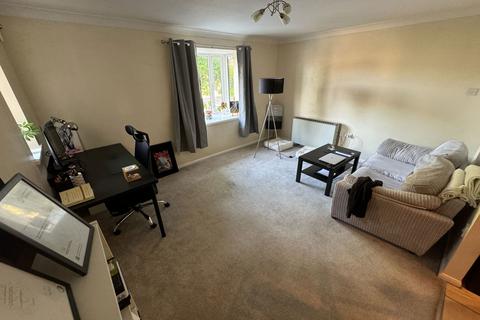 1 bedroom ground floor flat for sale, Chestnut Drive, Soham