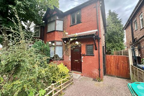11 Handforth Grove, Manchester, M13 0UH
