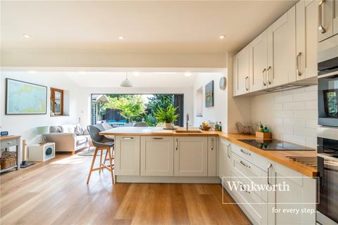 9 Hursley Close, Bournemouth, BH7 6SE