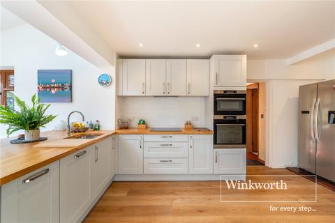 9 Hursley Close, Bournemouth, BH7 6SE