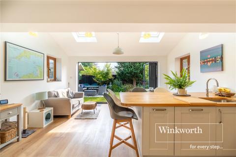 9 Hursley Close, Bournemouth, BH7 6SE