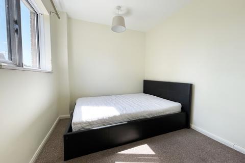 undefined, Flaxfield Court, Basingstoke, Hampshire, RG21