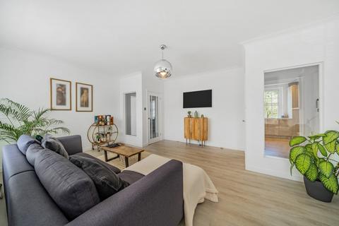 45 Parkside, London, SE3 7QG