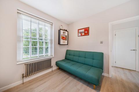 45 Parkside, London, SE3 7QG