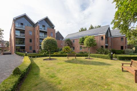 2 bedroom apartment for sale, Fairlawn Road, Lytham St. Annes, FY8