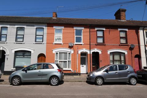 4 bedroom terraced house for sale, Gibbons Road, Bedford, MK40