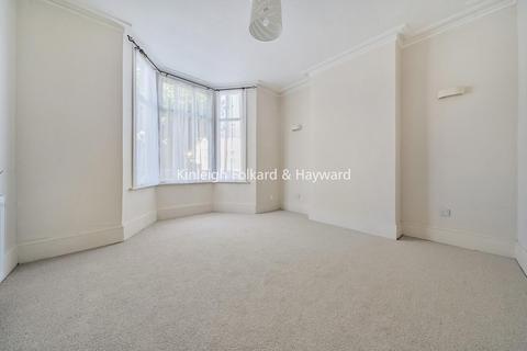 29 Bowness Road, London, SE6 2DG