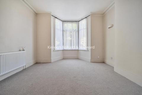 29 Bowness Road, London, SE6 2DG