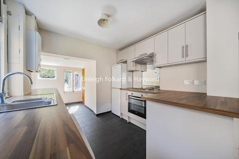 29 Bowness Road, London, SE6 2DG