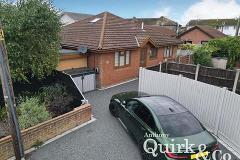 undefined, Zider Pass, Canvey Island, SS8
