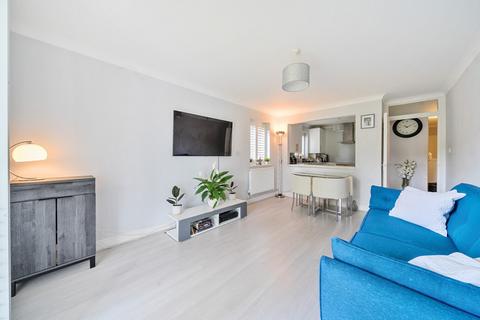 Flat 5, Balmoral Court, 35 The Avenue, Beckenham, BR3 5GB